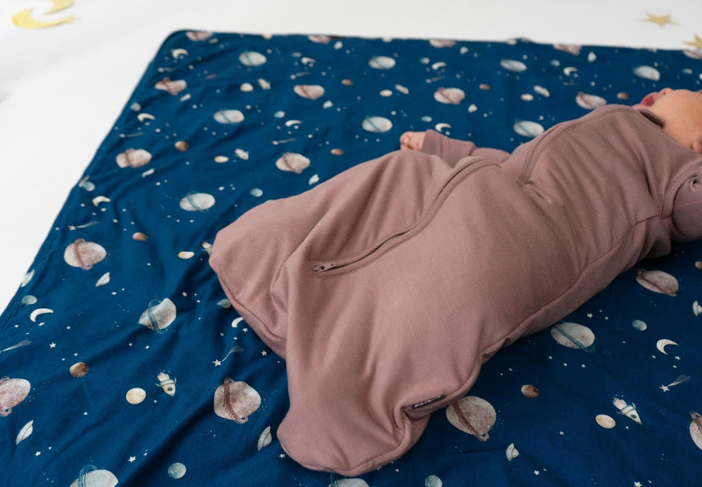 Benefits of Swaddling: A Guide to Better Baby Sleep
