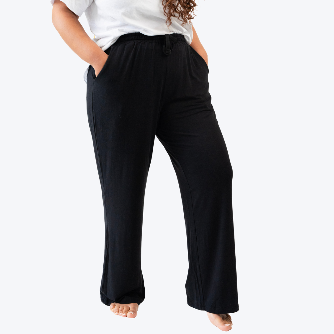 Women's Wide Legged Pants - Raven